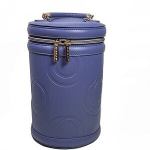 Lavender Round cosmetic bag